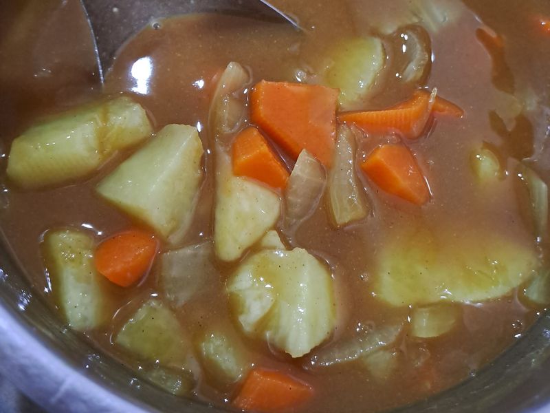 咖哩😋🥄