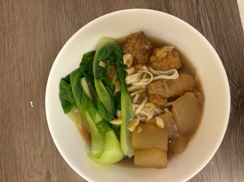 排骨酥湯麵