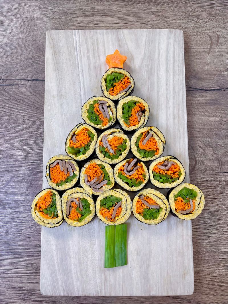 趣味聖誕節慶料理|低碳壽司聖誕樹
