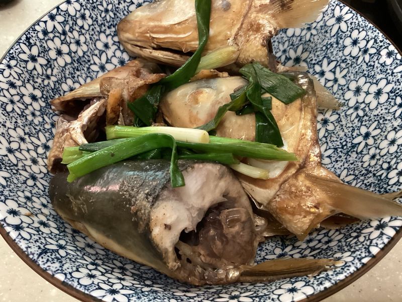 滷虱目魚頭