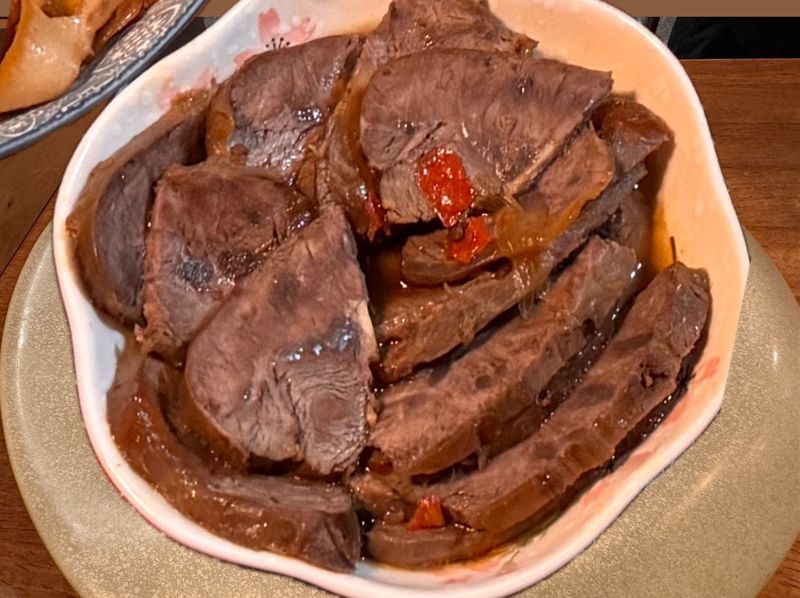 滷牛腱