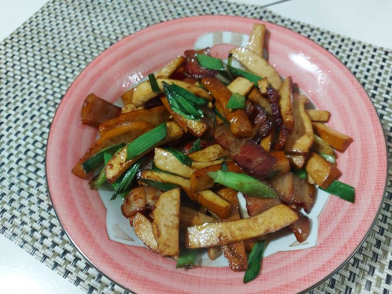 豆乾炒臘肉