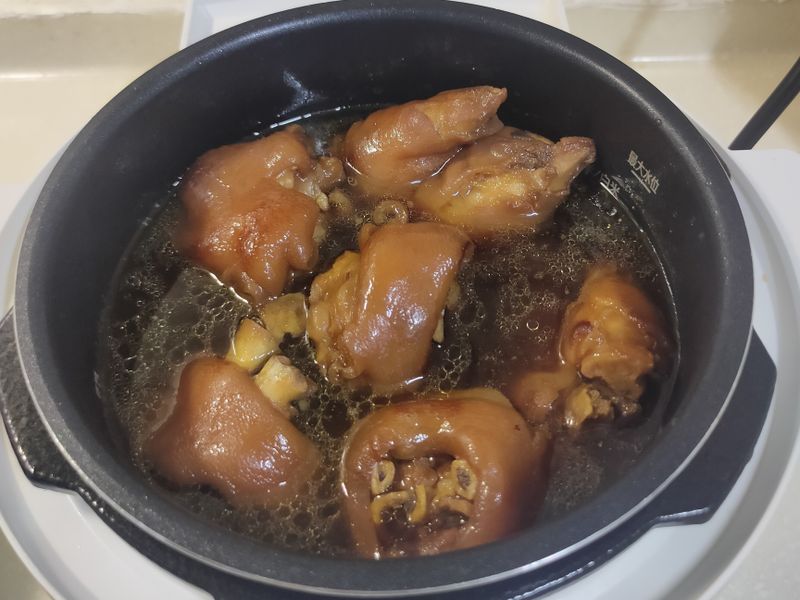 啤酒豬腳