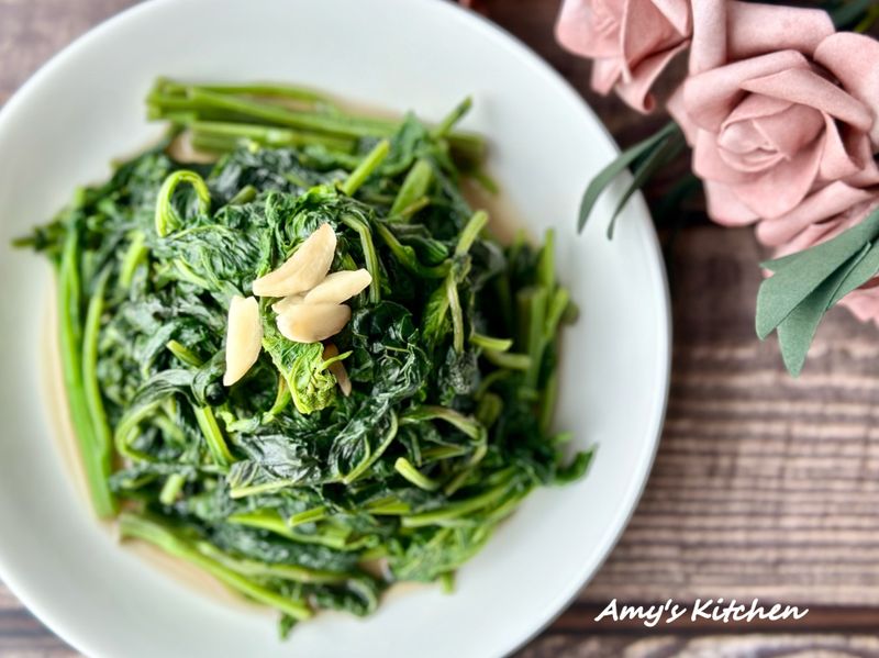 炒山芹菜 / 炒野菜