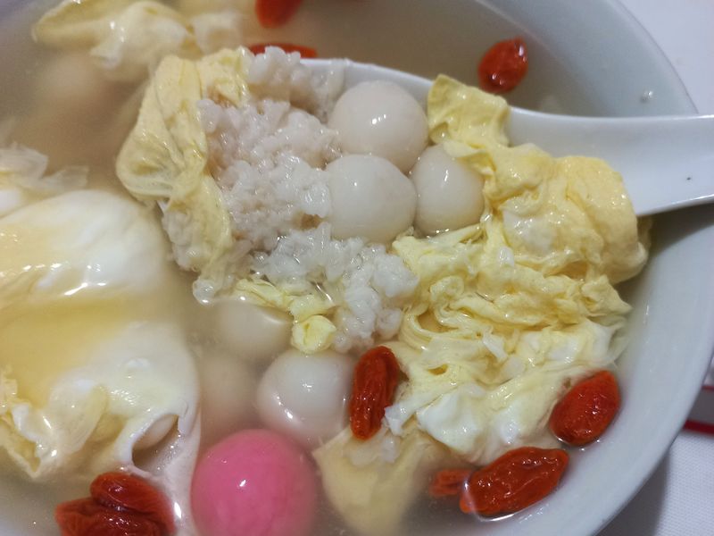 酒釀蛋湯圓 ~簡單隨手做