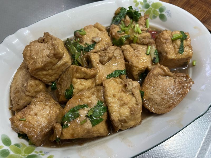滷油豆腐