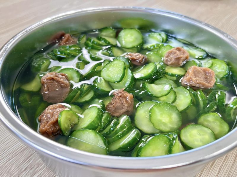 夏天清爽開胃菜|梅漬小黃瓜