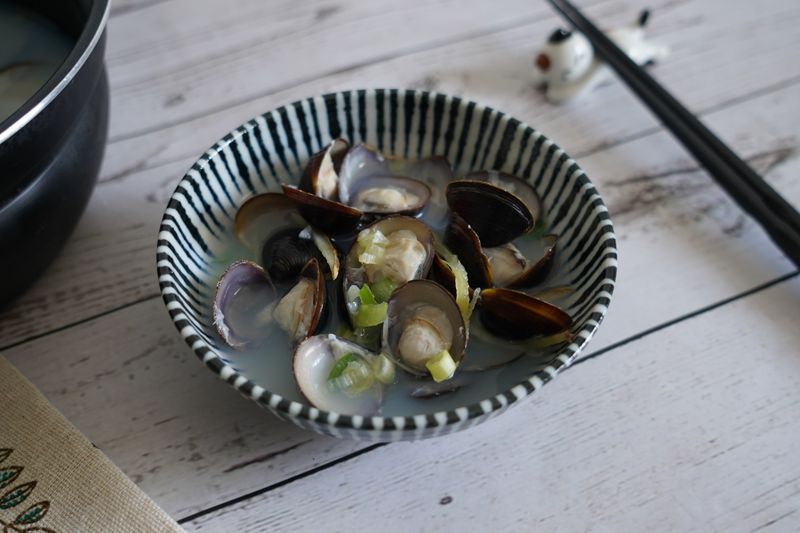 蒜頭黑蜆湯