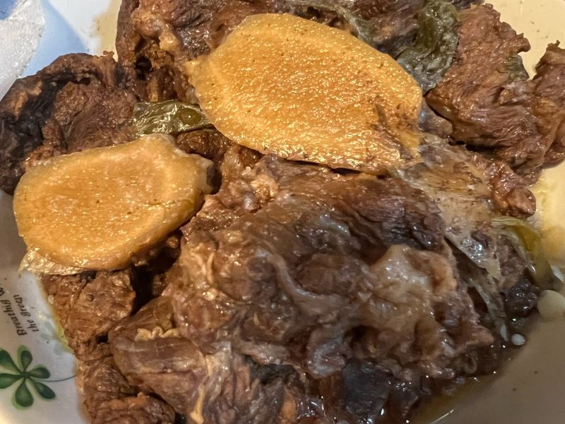 滷牛肉