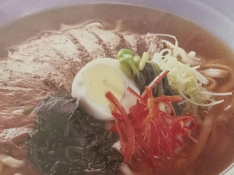 牛肉拉麵