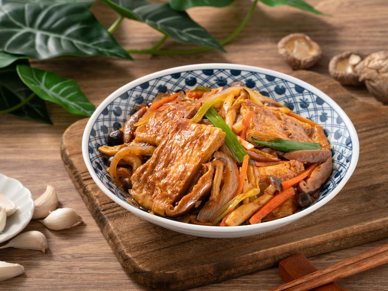 黑胡椒燒豆包【李錦記黑胡椒肉片用醬】