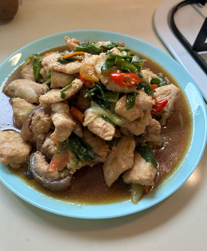 蒜苗炒鯊魚