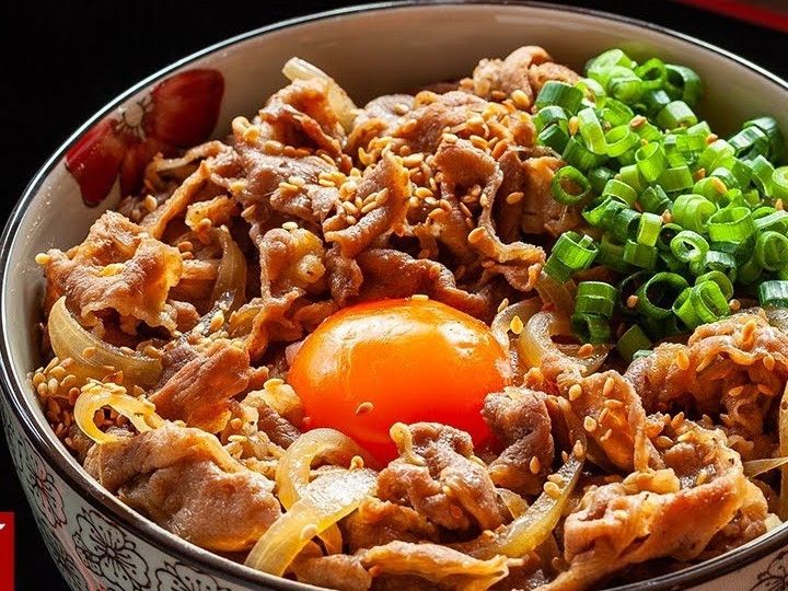 牛肉蓋飯