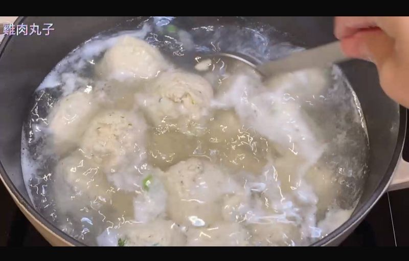 雞肉丸子