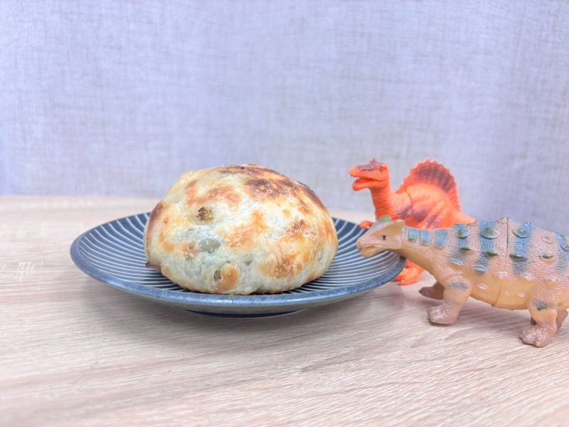 酥皮肉醬包子