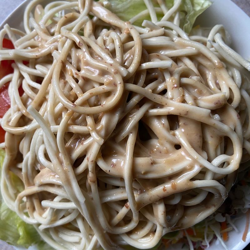 沙拉涼麵