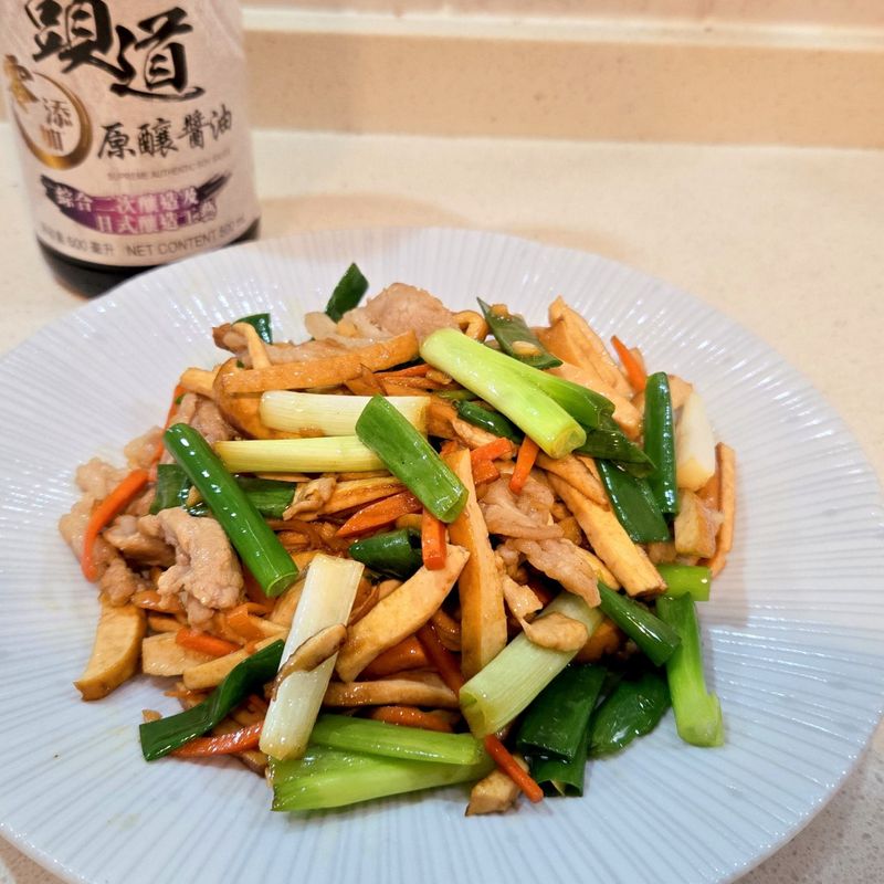 豆干炒肉絲