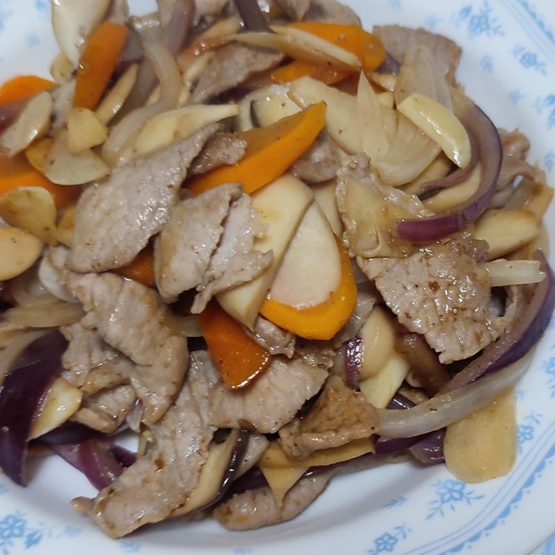 松阪豬炒時蔬