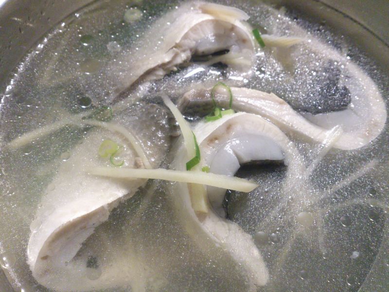 薑絲虱目魚肚湯