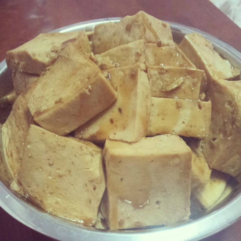 可樂滷百頁豆腐