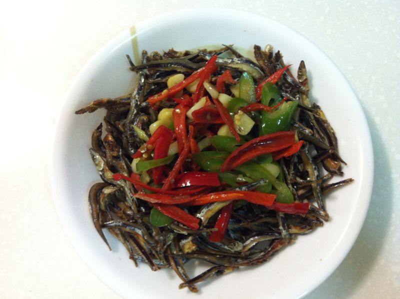 辣椒小魚乾