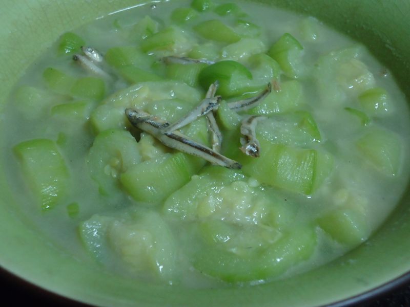 泰山橄欖油-小魚乾絲瓜