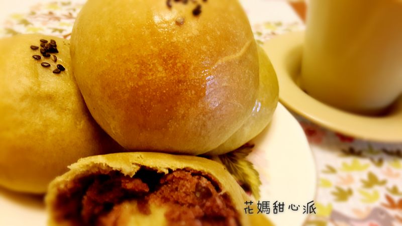 抹茶紅豆餐包