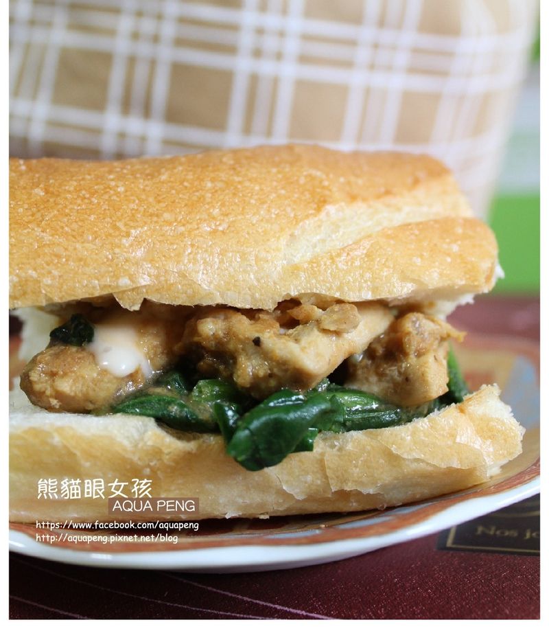 菠菜雞肉咖哩三明治|熊貓眼女孩