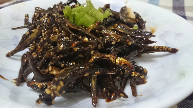 蜜汁小魚干