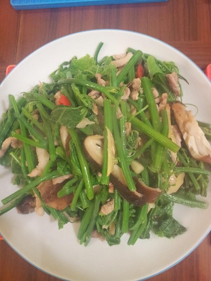 香菇炒龍鬚菜