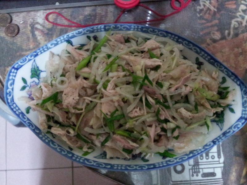 涼拌雞肉絲