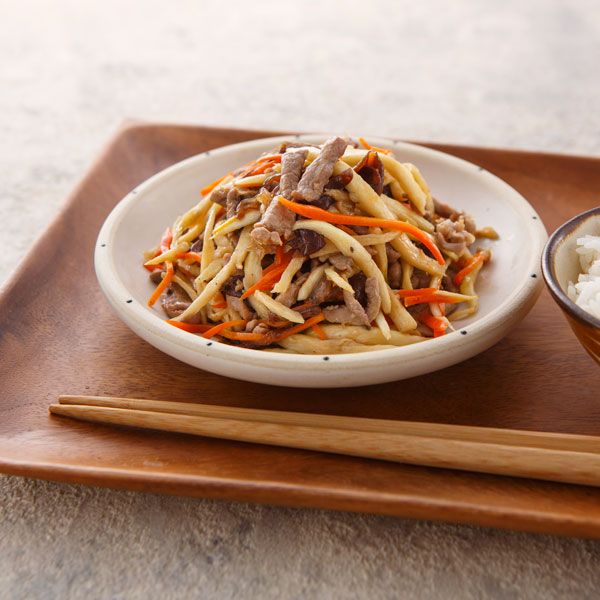 筊白筍炒肉絲