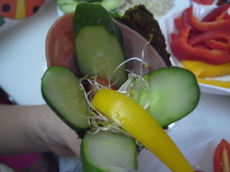 「元本山海苔」親子創意土司 / 花手捲
