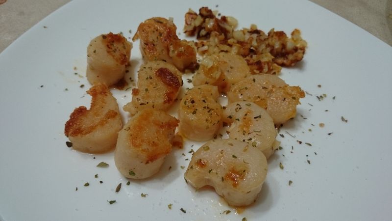 [海鮮]蒜香奶油干貝