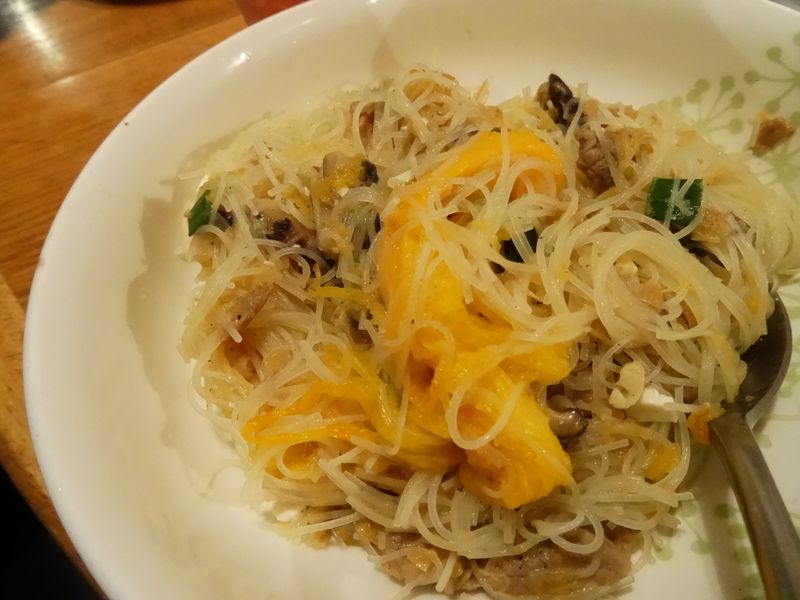 鹹蛋金瓜米粉 (附影片)
