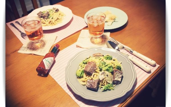韓國咖啡店裡的"藍紋起士牛肉義大利麵"