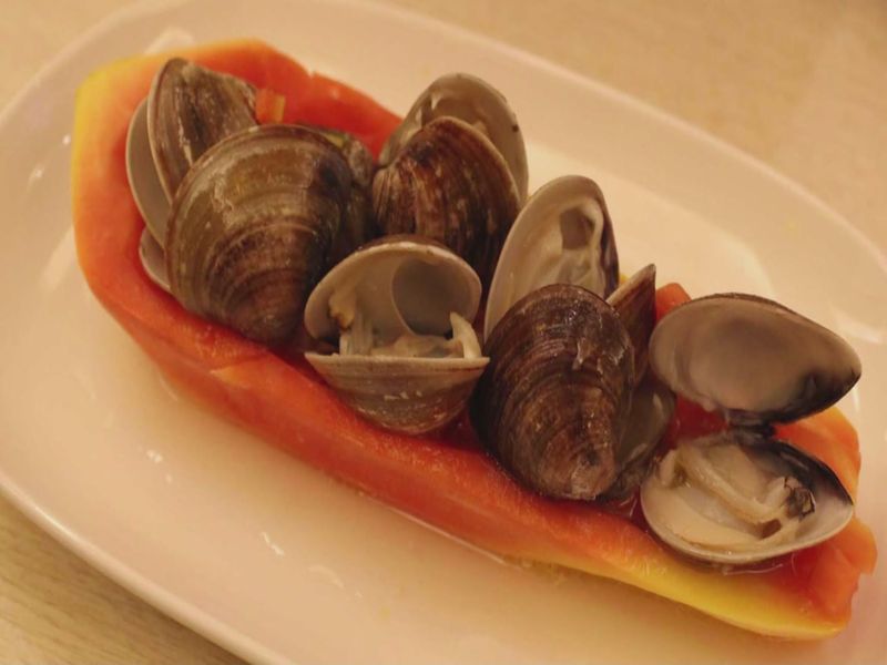 青木瓜+蛤蜊=豐胸(相傳食補)