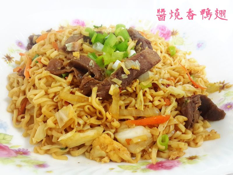 炒泡麵,豪華牛肉版
