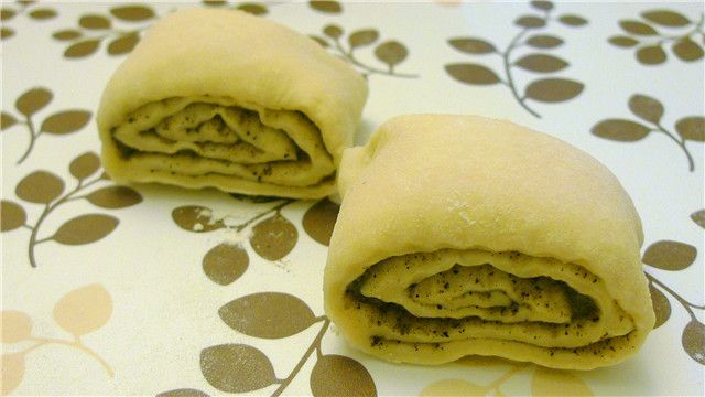 DIY芝麻小饅頭 (電鍋發酵作法)