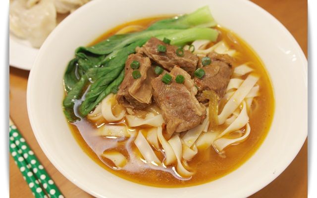 紅燒牛肉麵~~好一碗家香味!!