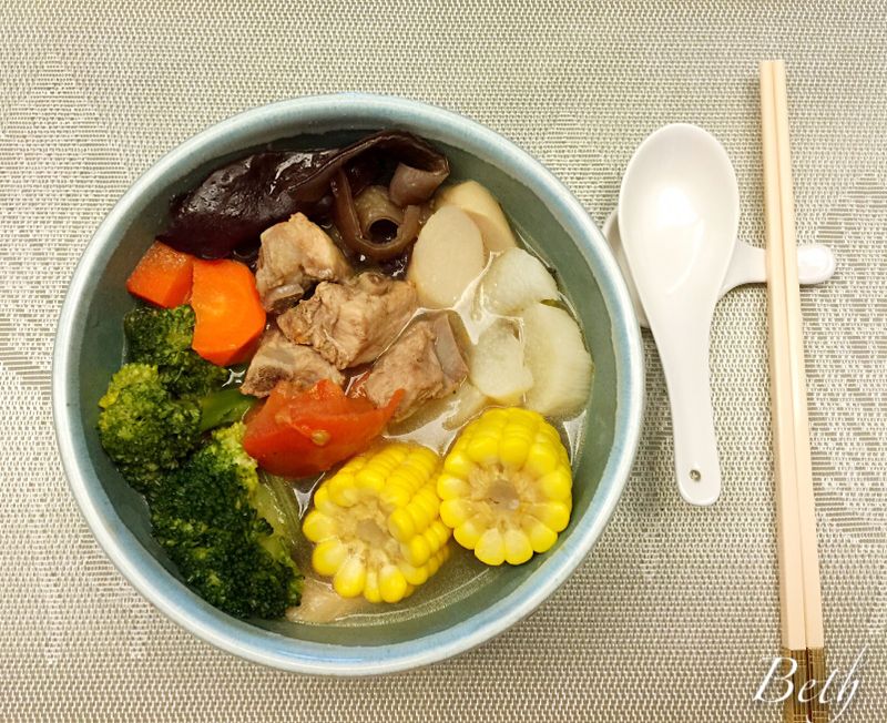 蔬菜排骨湯